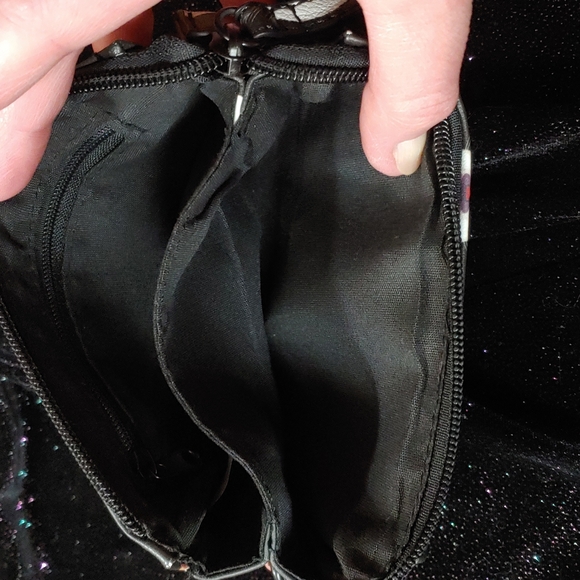 Cute Kitty Wristlet Bag - Picture 12 of 16